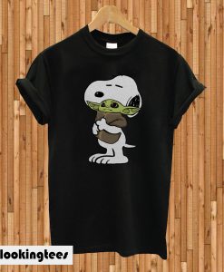 Snoopy Hugging Baby Yoda T-shirt