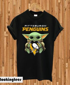 Baby Yoda Hug Pittsburgh Penguins T-shirt