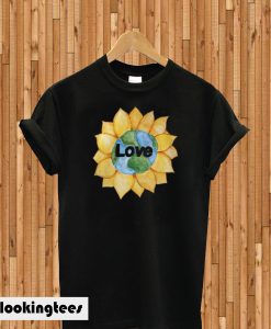 Love Earth sunflower T-shirt