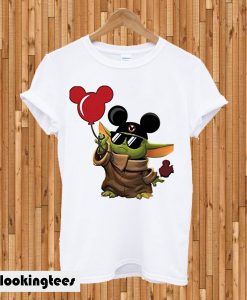 Vacay Mode Baby Yoda Disney T-shirt