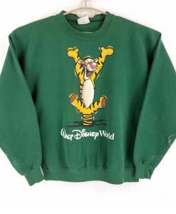 Disney winnie The Pooh sweatshirt NF