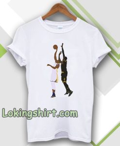 LeBron James Block On Andre Iguodala Unisex t-shirt TPKJ3